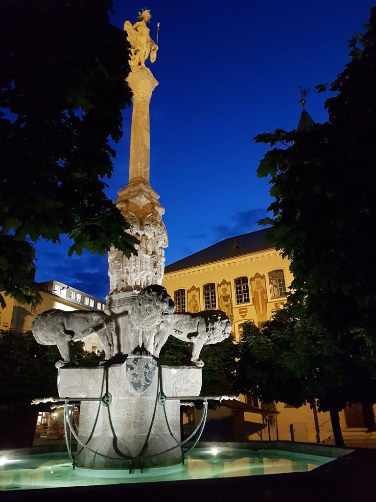 Rathaus mit Wittelsbacherbrunnen